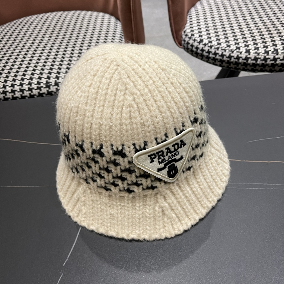  普拉达 日系纯色针织镂空渔夫帽子女秋冬季2025新款盆帽