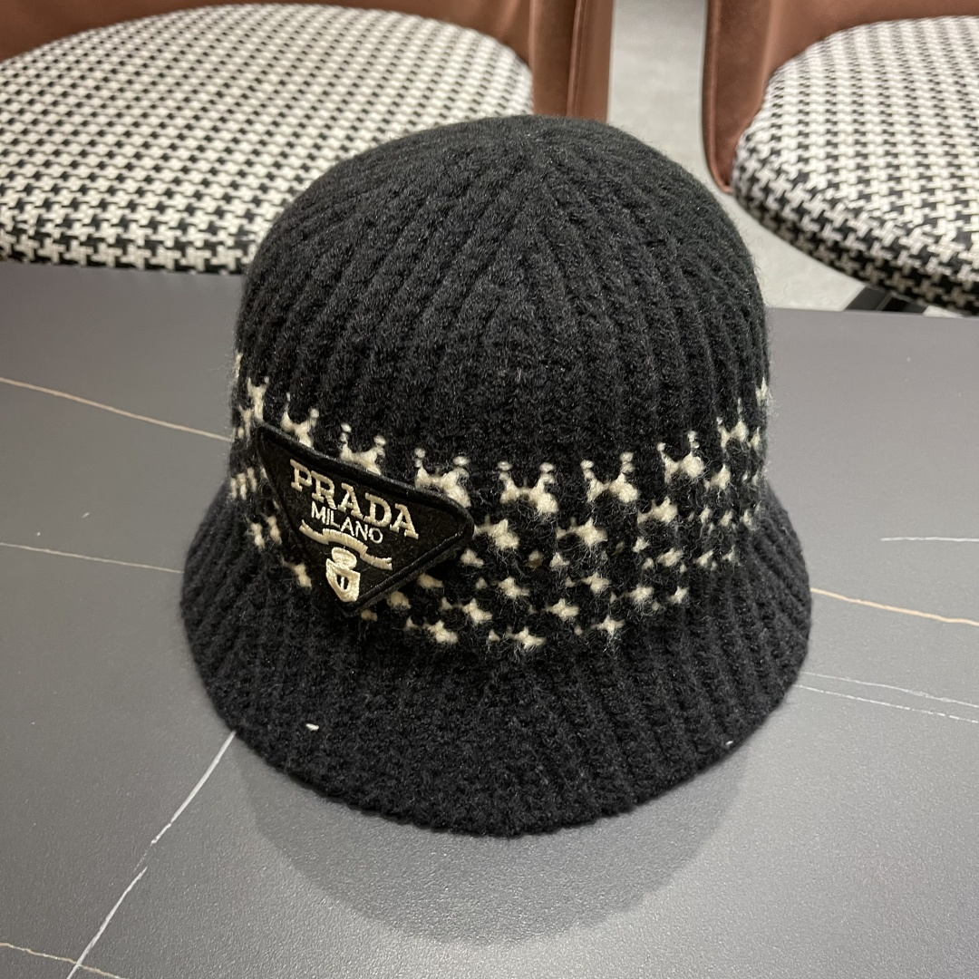  普拉达 日系纯色针织镂空渔夫帽子女秋冬季2025新款盆帽