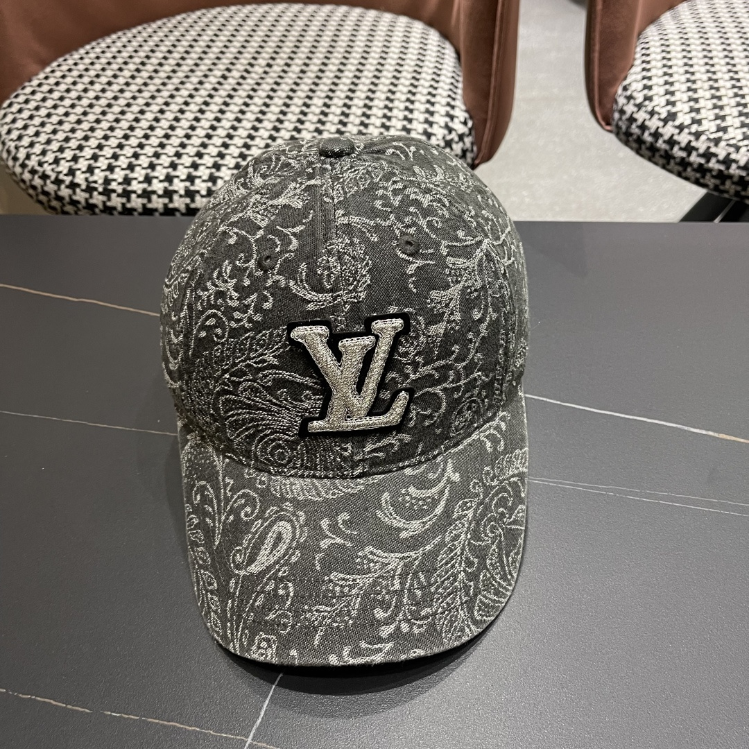  
 Lv路易威登 日韩系花纹做旧休闲复古时尚百搭街
头出游棒球帽画家帽新款