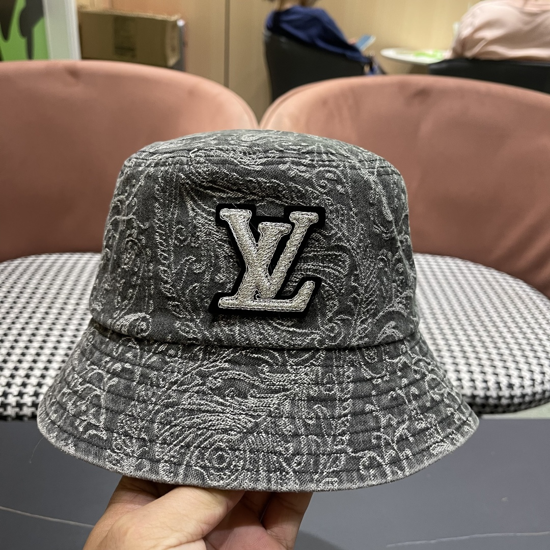  
 Lv路易威登 日韩系花纹做旧休闲复古时尚百搭街
头出游渔夫帽画家帽新款