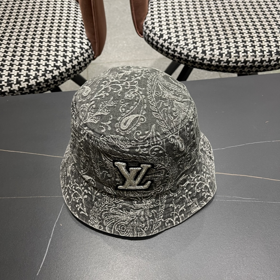  
 Lv路易威登 日韩系花纹做旧休闲复古时尚百搭街
头出游渔夫帽画家帽新款