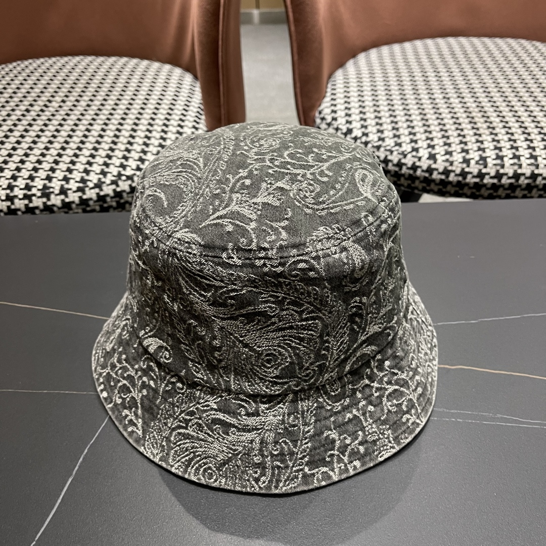  
 Lv路易威登 日韩系花纹做旧休闲复古时尚百搭街
头出游渔夫帽画家帽新款