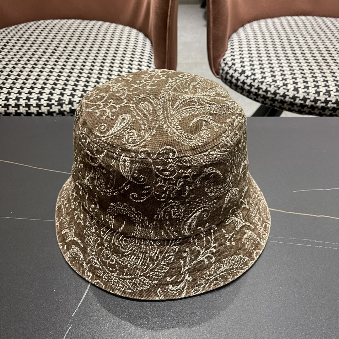  
 Lv路易威登 日韩系花纹做旧休闲复古时尚百搭街
头出游渔夫帽画家帽新款