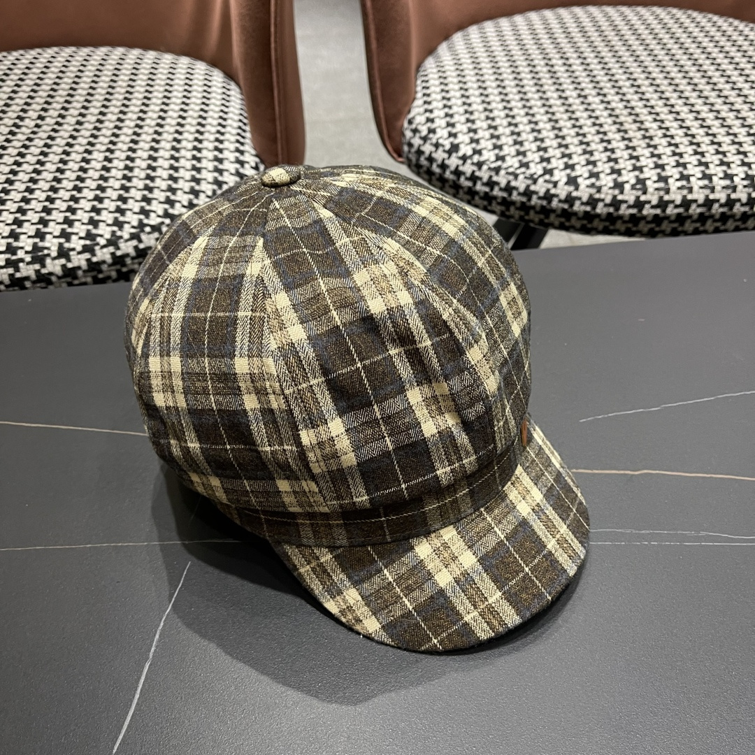  迪奥 美式复古格纹八角帽2025新款大头围
显脸小报童帽夏季薄款防晒帽子