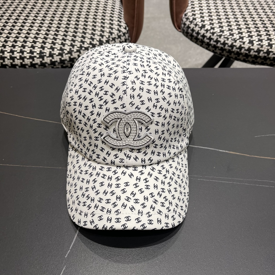 NO:359499,Chanel Internet celebrity hat high quality new hat women casual versatile baseball cap soft top face small sun protection baseball cap straw hat fisherman hat baseball cap, hat, chanel, espadrilles, hats香奈儿 网红帽子高品质新款帽子女士休闲百搭棒球帽软顶显脸小遮阳鸭舌帽帽子草帽渔夫帽棒球帽,帽子,chanel,espadrilles,hats,hat