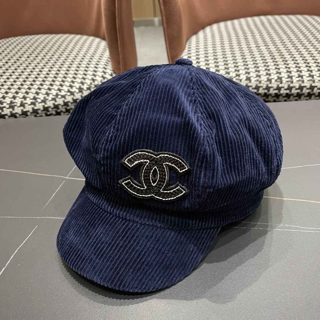  Chanel 香奈儿*八角贝雷帽很有质感~帽型真的超级正 做工很精细不会踏喜欢复古港风的姐妹不可出错过