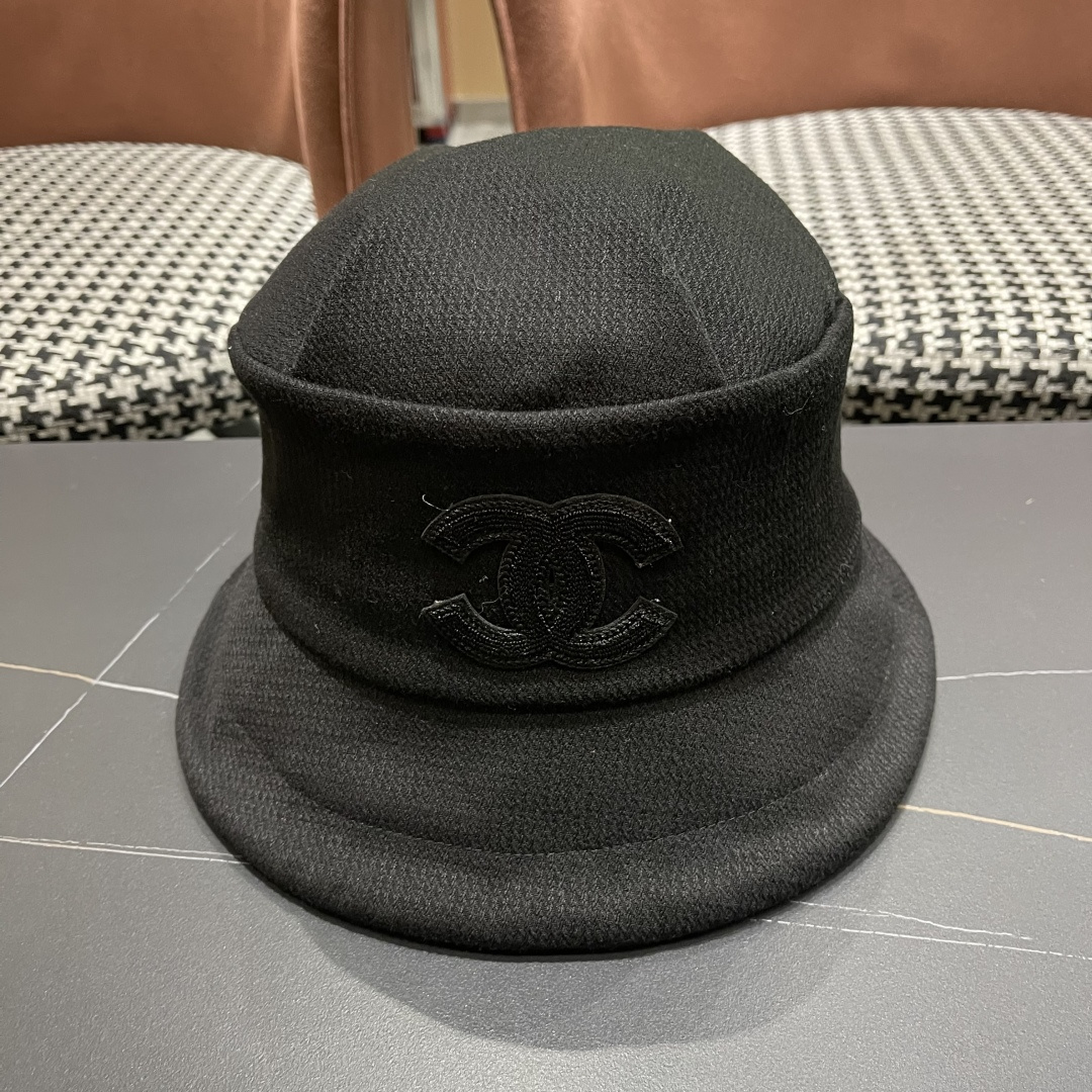   【CHANEL香奈儿】2025新款秋冬渔夫帽，大沿超好搭配，闭眼入的一款