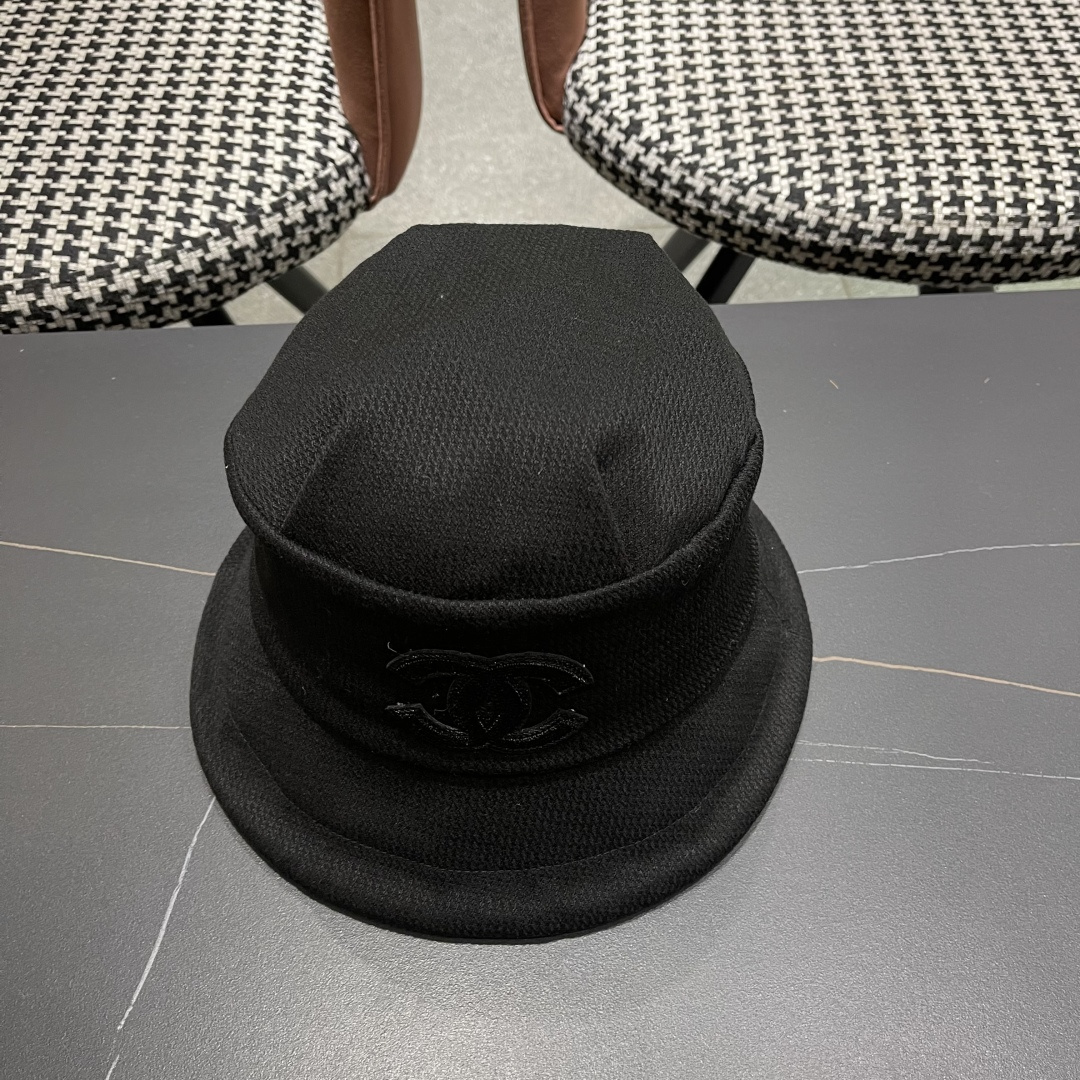   【CHANEL香奈儿】2025新款秋冬渔夫帽，大沿超好搭配，闭眼入的一款