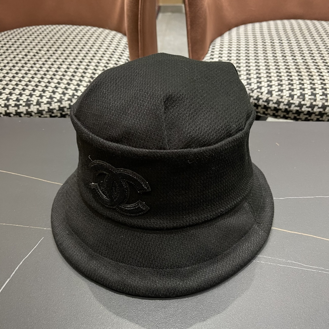   【CHANEL香奈儿】2025新款秋冬渔夫帽，大沿超好搭配，闭眼入的一款