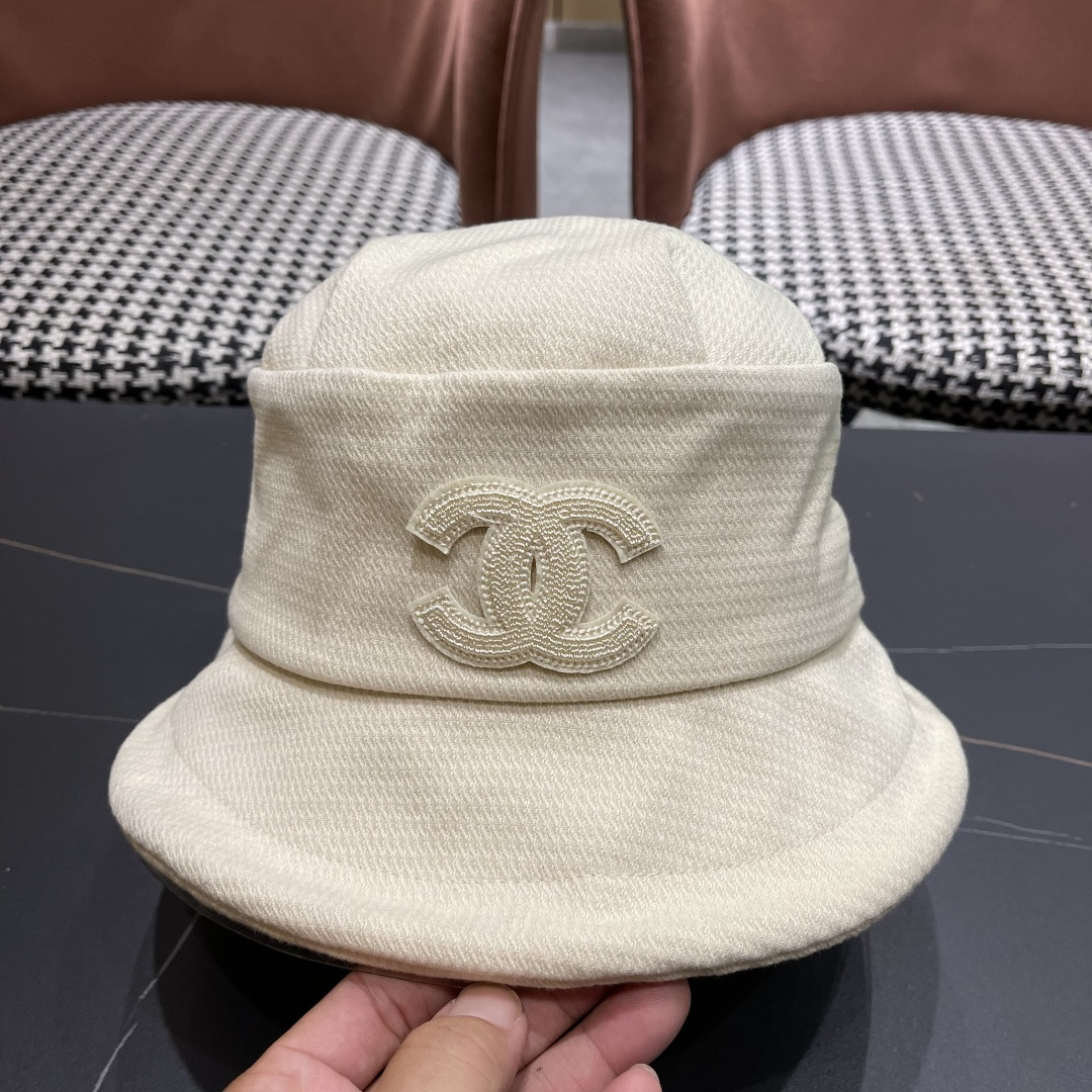   【CHANEL香奈儿】2025新款秋冬渔夫帽，大沿超好搭配，闭眼入的一款