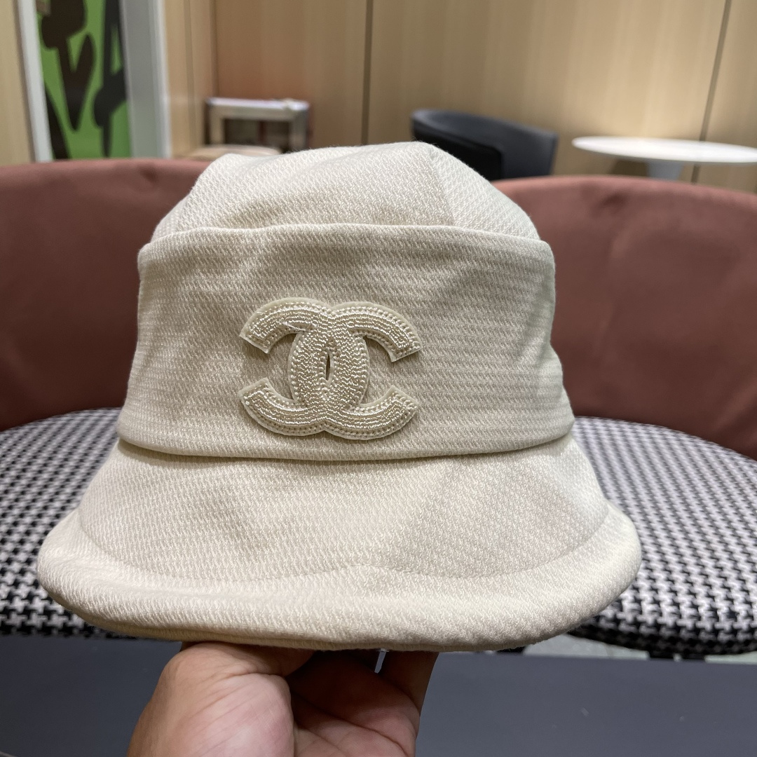   【CHANEL香奈儿】2025新款秋冬渔夫帽，大沿超好搭配，闭眼入的一款