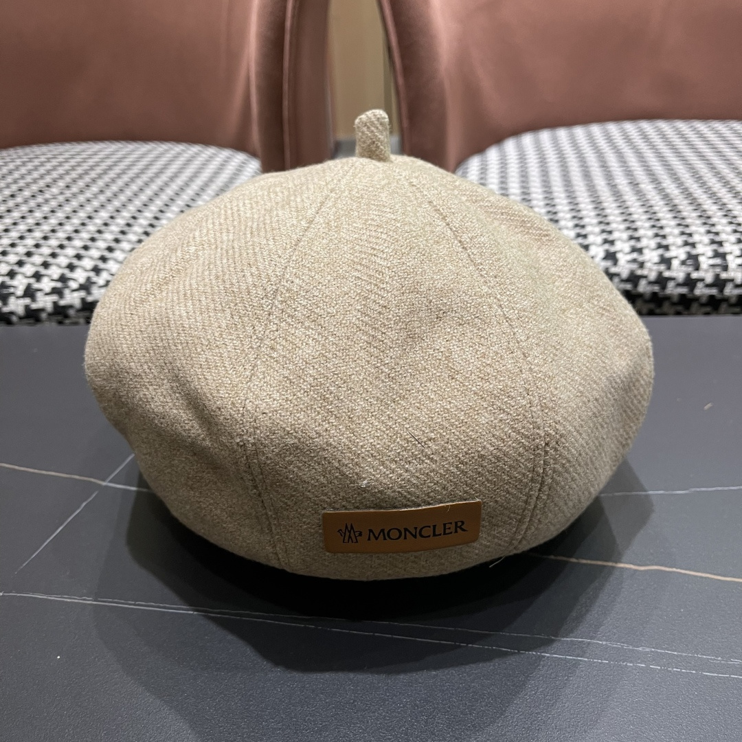  蒙囗 雷帽女秋冬新款显脸小反戴前进帽
秋冬羊毛呢画家帽子