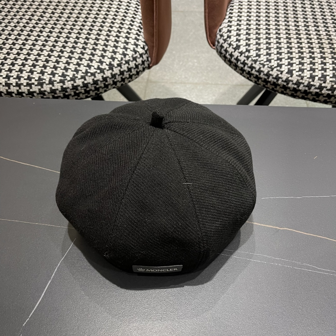  蒙囗 雷帽女秋冬新款显脸小反戴前进帽
秋冬羊毛呢画家帽子