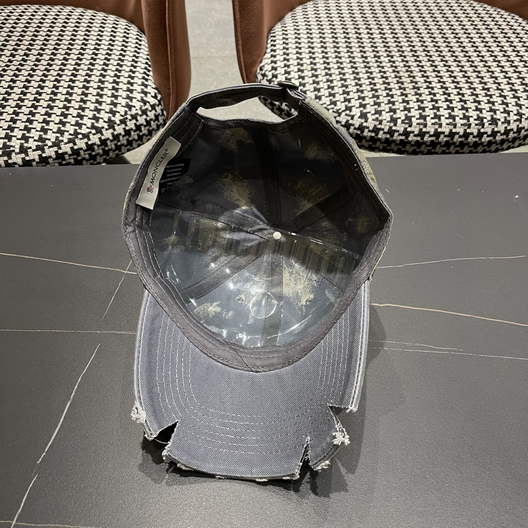  蒙口 早秋新款个性棒球帽子女涂鸦破洞缺角时尚潮流
情侣款遮阳鸭舌帽男