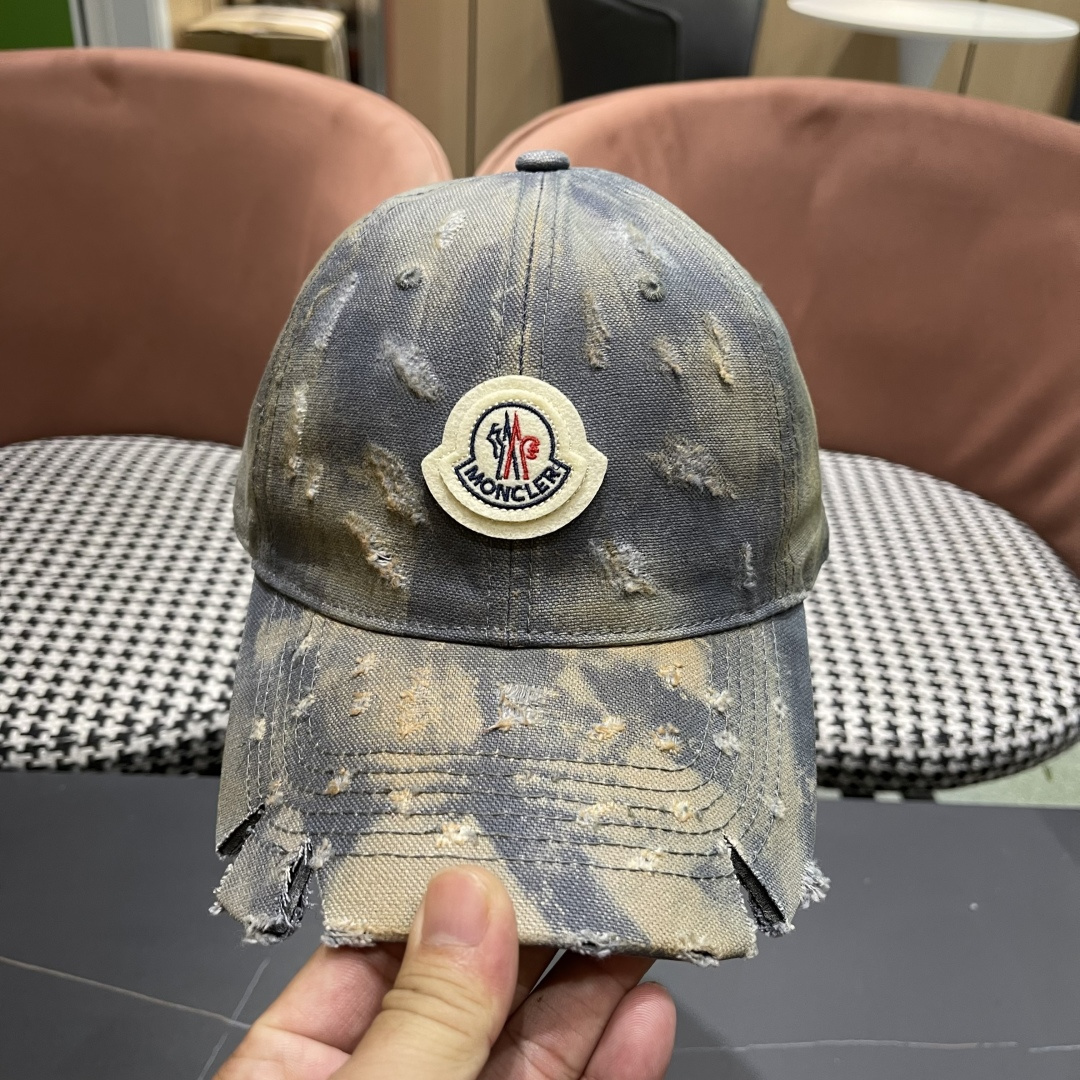  蒙口 早秋新款个性棒球帽子女涂鸦破洞缺角时尚潮流
情侣款遮阳鸭舌帽男