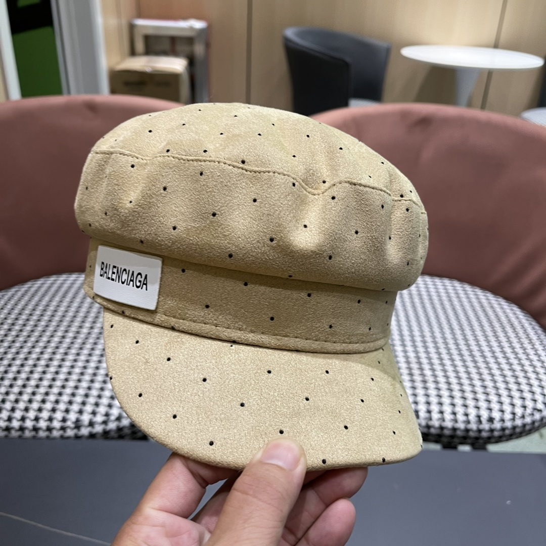  巴黎世家 贝雷八角帽女款洋气时尚鸭舌帽新款平顶帽
日系复古水钻画家报童帽