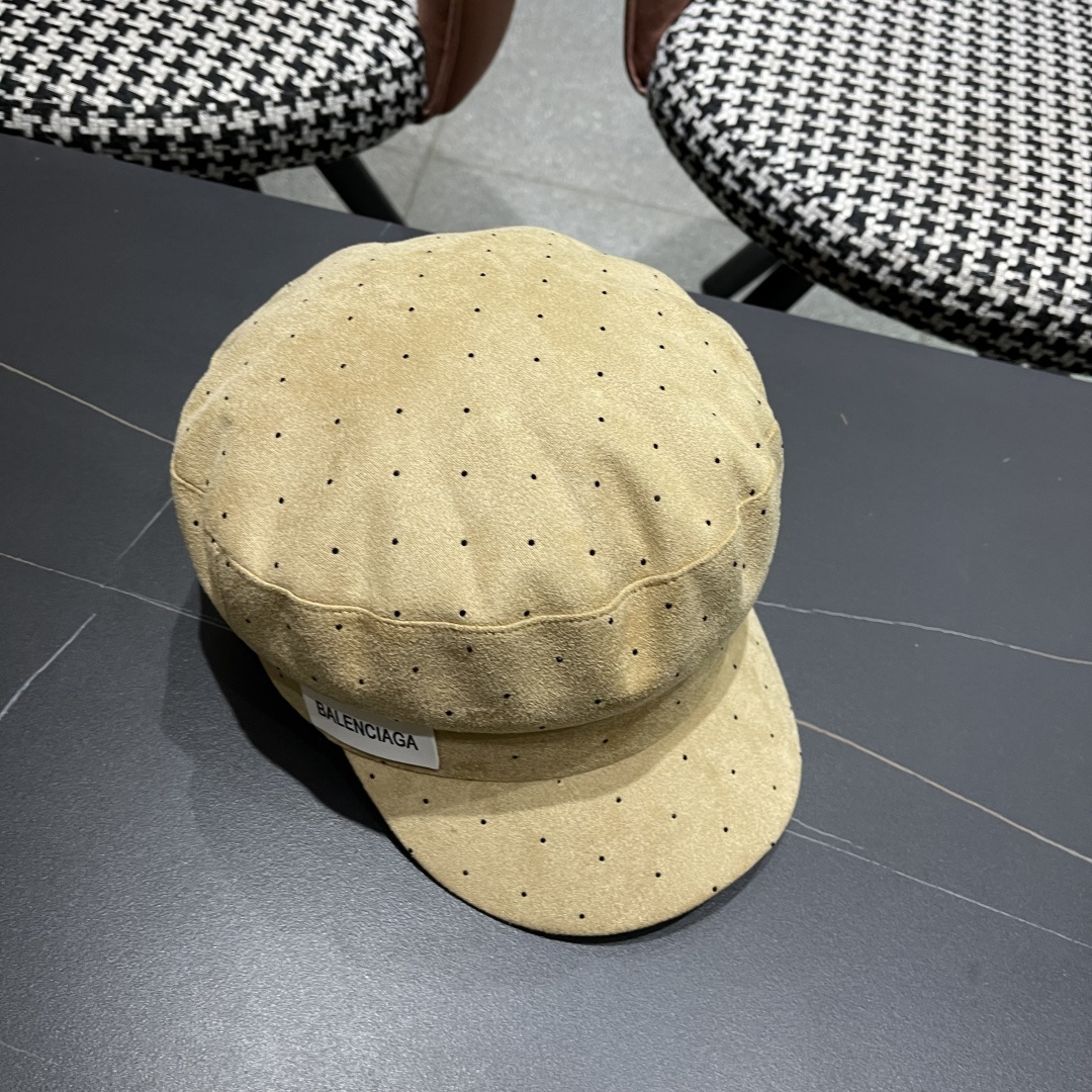  巴黎世家 贝雷八角帽女款洋气时尚鸭舌帽新款平顶帽
日系复古水钻画家报童帽