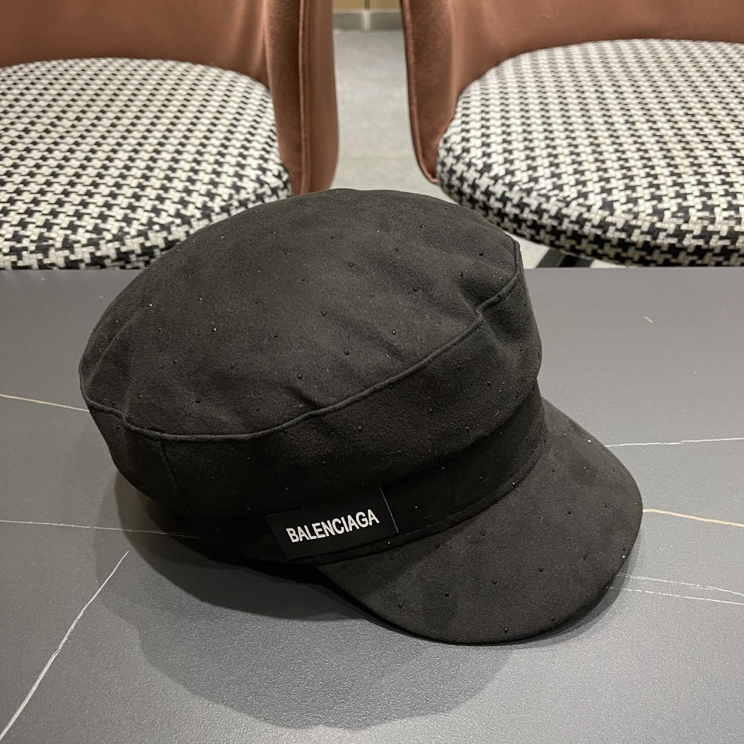  巴黎世家 贝雷八角帽女款洋气时尚鸭舌帽新款平顶帽
日系复古水钻画家报童帽