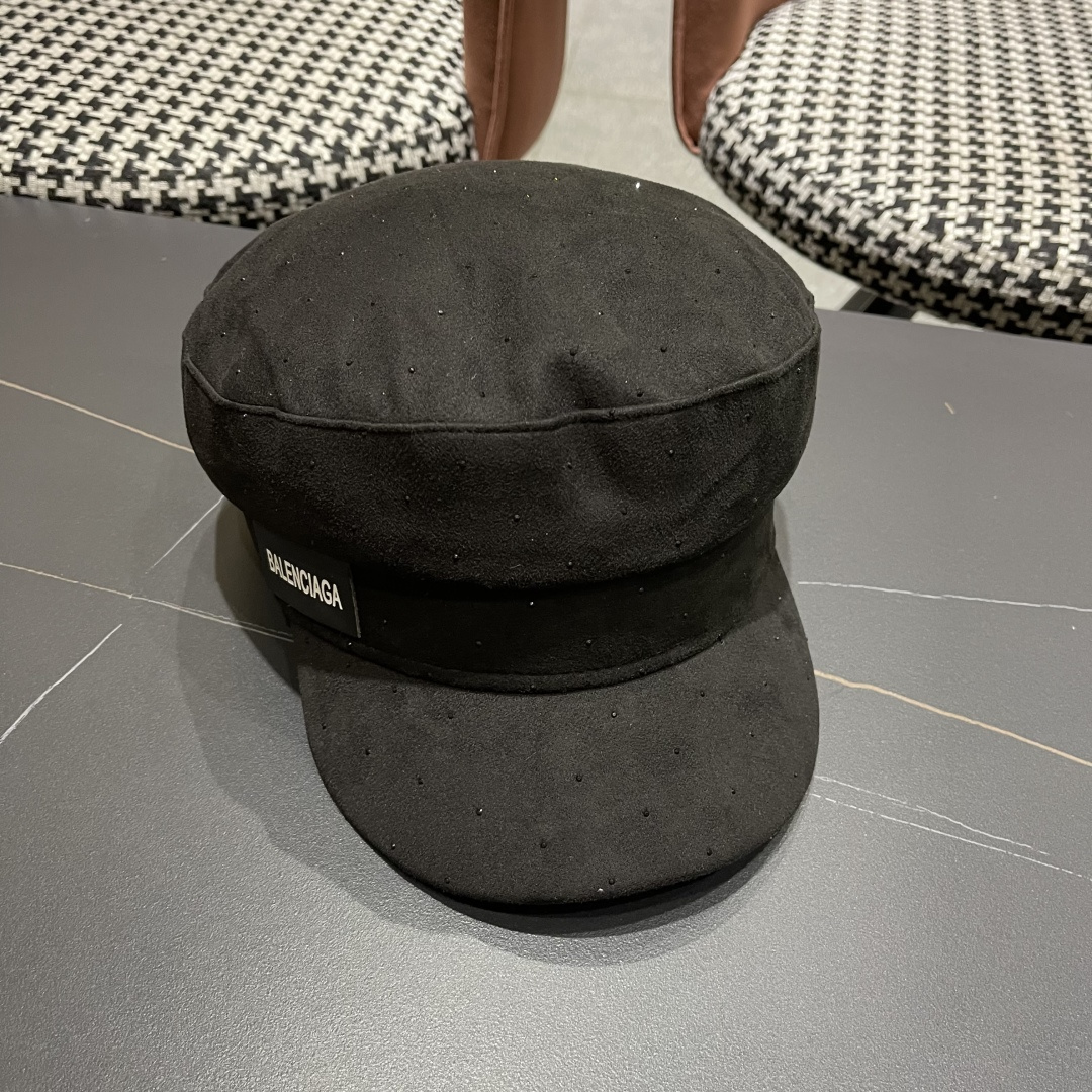  巴黎世家 贝雷八角帽女款洋气时尚鸭舌帽新款平顶帽
日系复古水钻画家报童帽