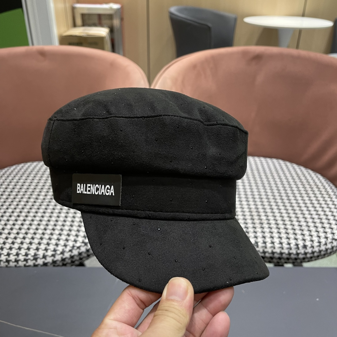  巴黎世家 贝雷八角帽女款洋气时尚鸭舌帽新款平顶帽
日系复古水钻画家报童帽