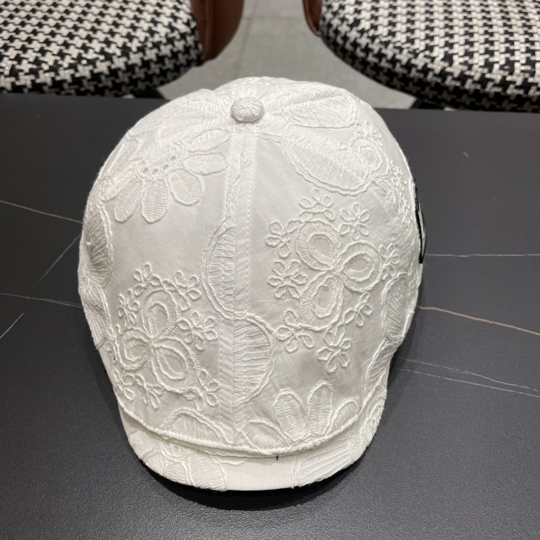  Lv路易威登 美式复古刺绣前进帽女春夏季休闲轻薄户外出游鸭舌贝雷帽显脸小潮