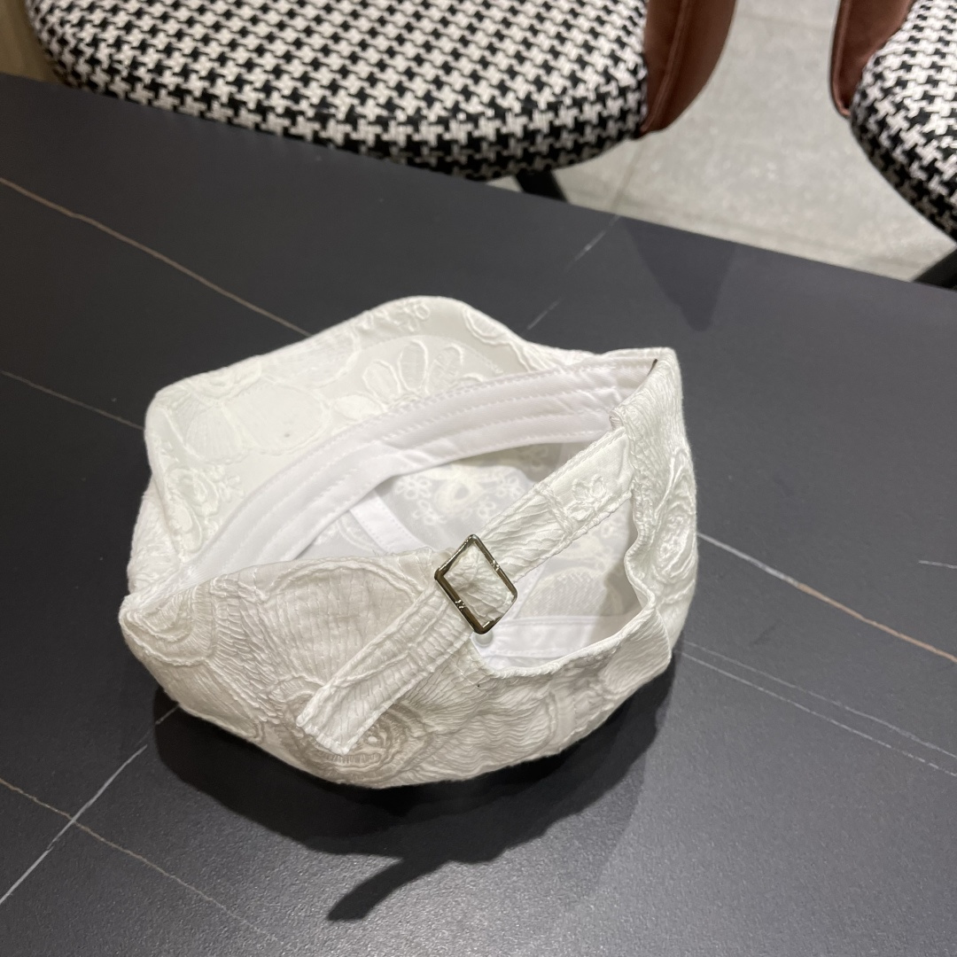  Lv路易威登 美式复古刺绣前进帽女春夏季休闲轻薄户外出游鸭舌贝雷帽显脸小潮