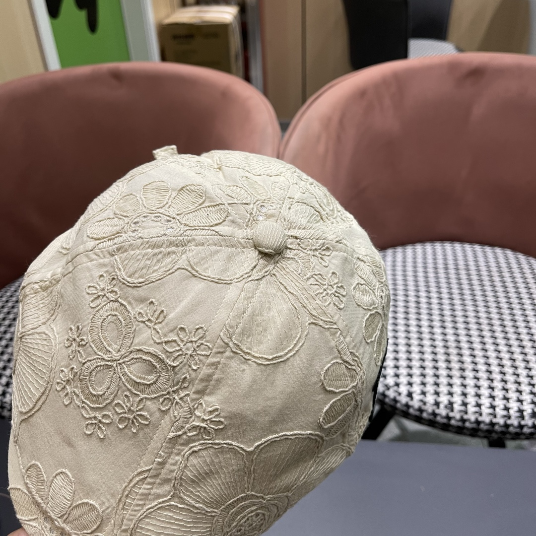  Lv路易威登 美式复古刺绣前进帽女春夏季休闲轻薄户外出游鸭舌贝雷帽显脸小潮