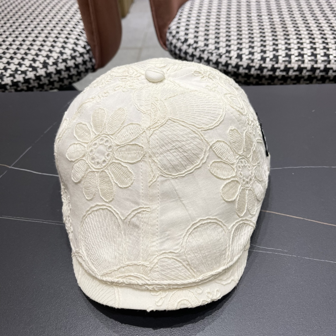  Lv路易威登 美式复古刺绣前进帽女春夏季休闲轻薄户外出游鸭舌贝雷帽显脸小潮