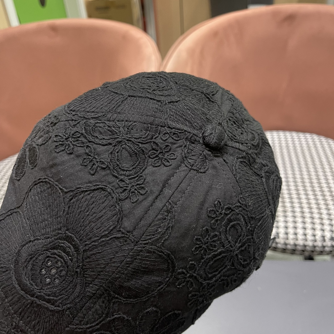  Lv路易威登 美式复古刺绣前进帽女春夏季休闲轻薄户外出游鸭舌贝雷帽显脸小潮