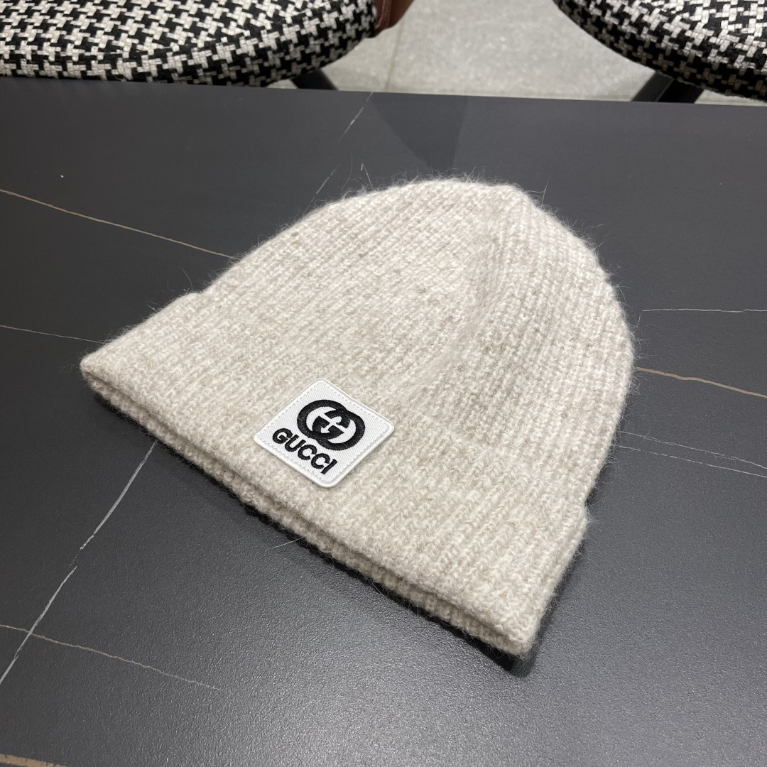  古奇 日本护耳针织帽弹力休闲秋冬保暖百搭
毛线帽男女