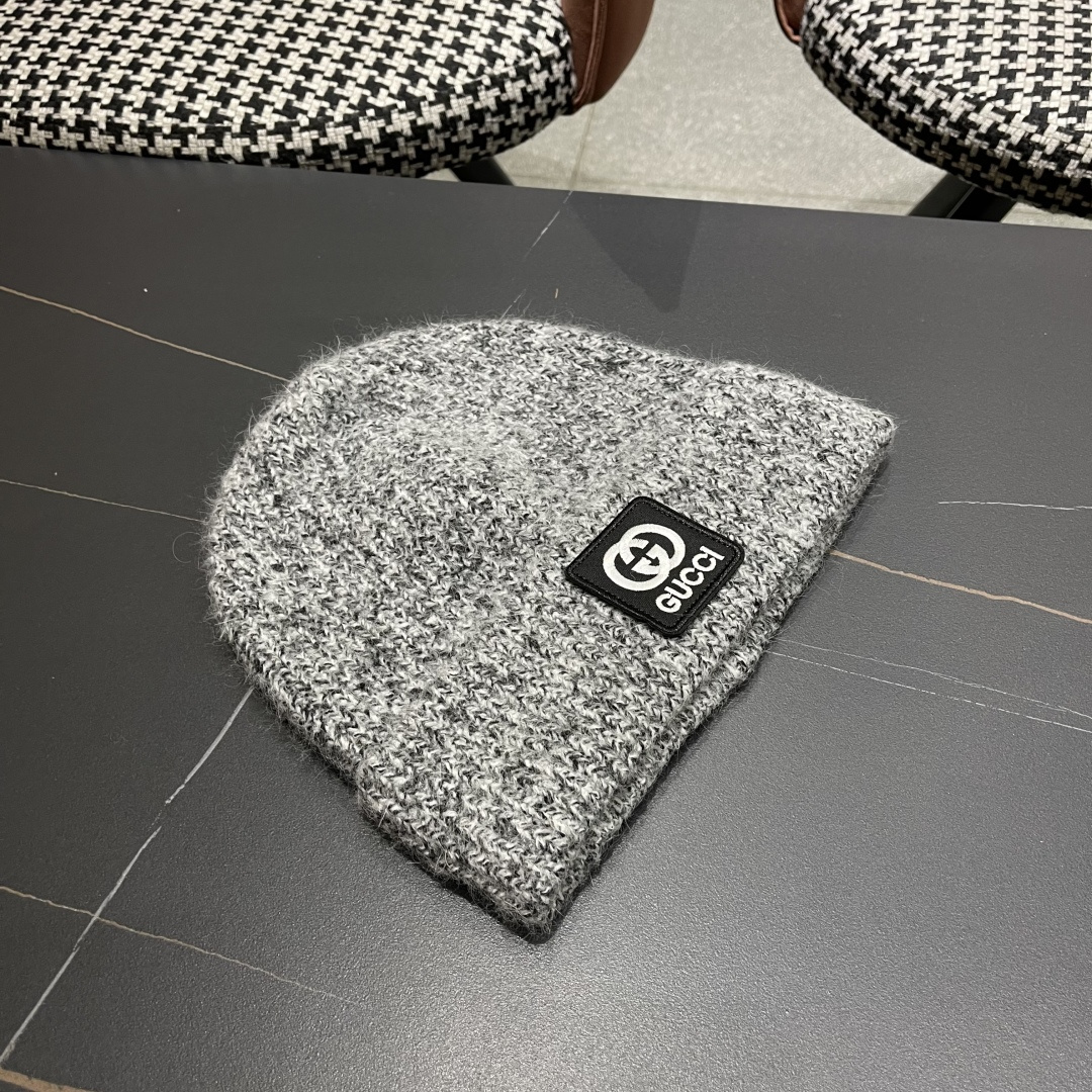  古奇 日本护耳针织帽弹力休闲秋冬保暖百搭
毛线帽男女