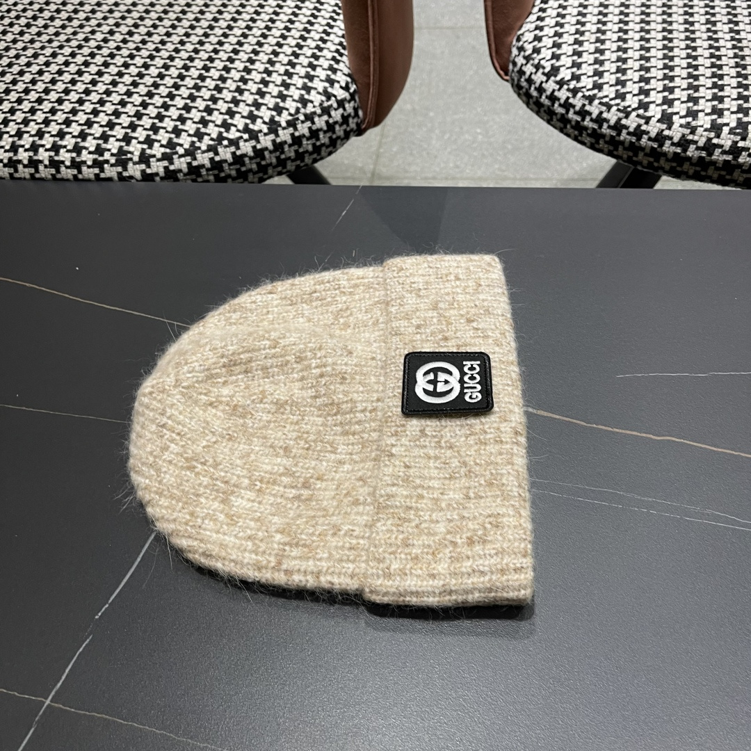  古奇 日本护耳针织帽弹力休闲秋冬保暖百搭
毛线帽男女