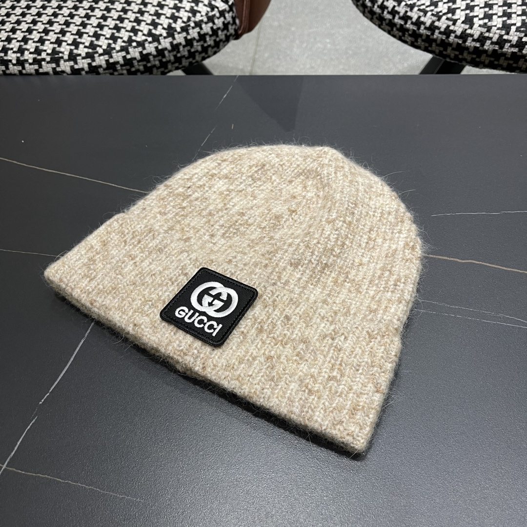  古奇 日本护耳针织帽弹力休闲秋冬保暖百搭
毛线帽男女