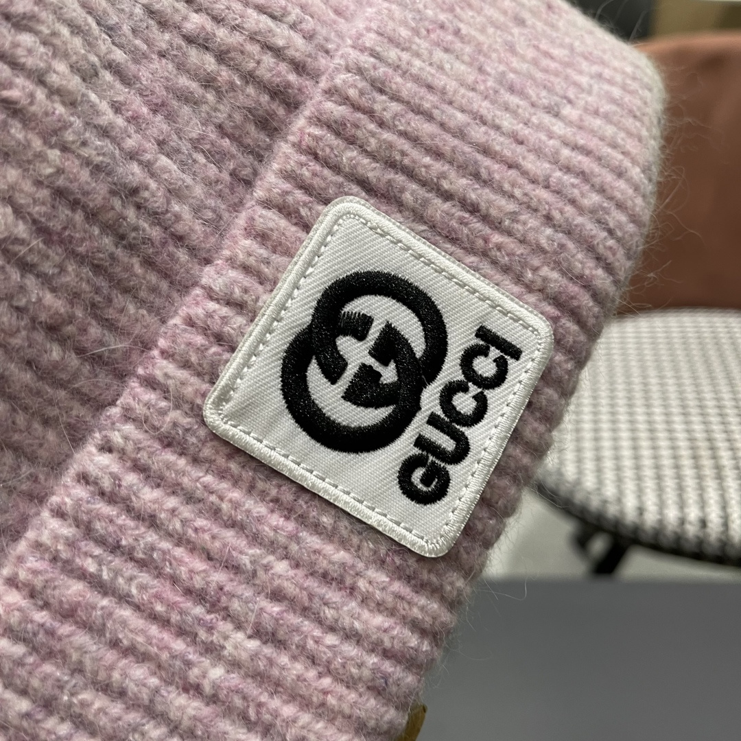  古奇 日本护耳针织帽弹力休闲秋冬保暖百搭
毛线帽男女