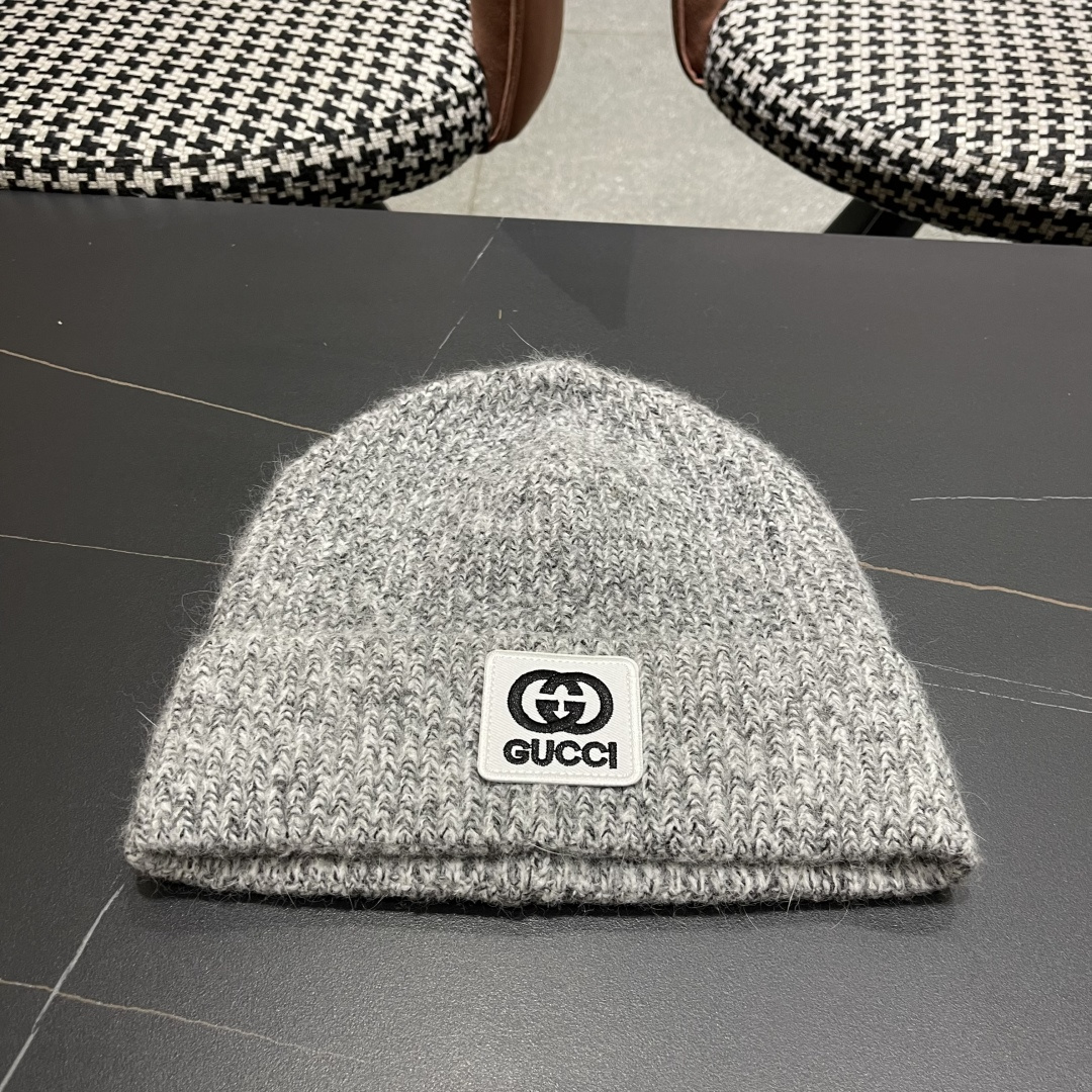 NO:359513,Guqi Japanese ear-protecting knitted hat elastic casual autumn and winter warm and versatile woolen hat men and women hat straw hat fisherman hat baseball hat, hat, espadrilles, hats古奇 日本护耳针织帽弹力休闲秋冬保暖百搭 毛线帽男女帽子草帽渔夫帽棒球帽,帽子,espadrilles,hats,hat