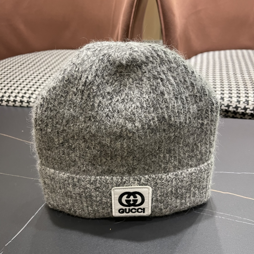  古奇 日本护耳针织帽弹力休闲秋冬保暖百搭
毛线帽男女