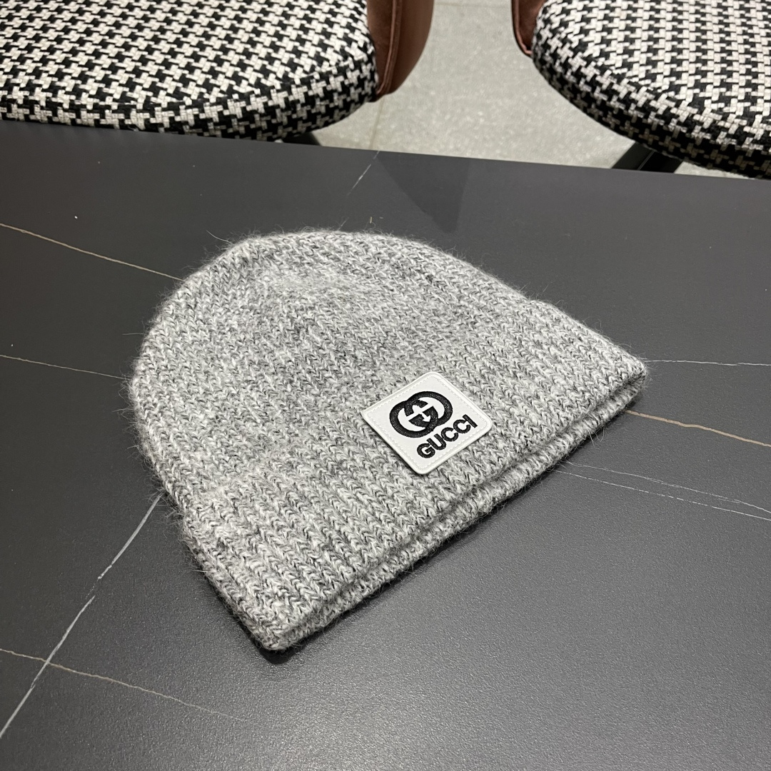  古奇 日本护耳针织帽弹力休闲秋冬保暖百搭
毛线帽男女