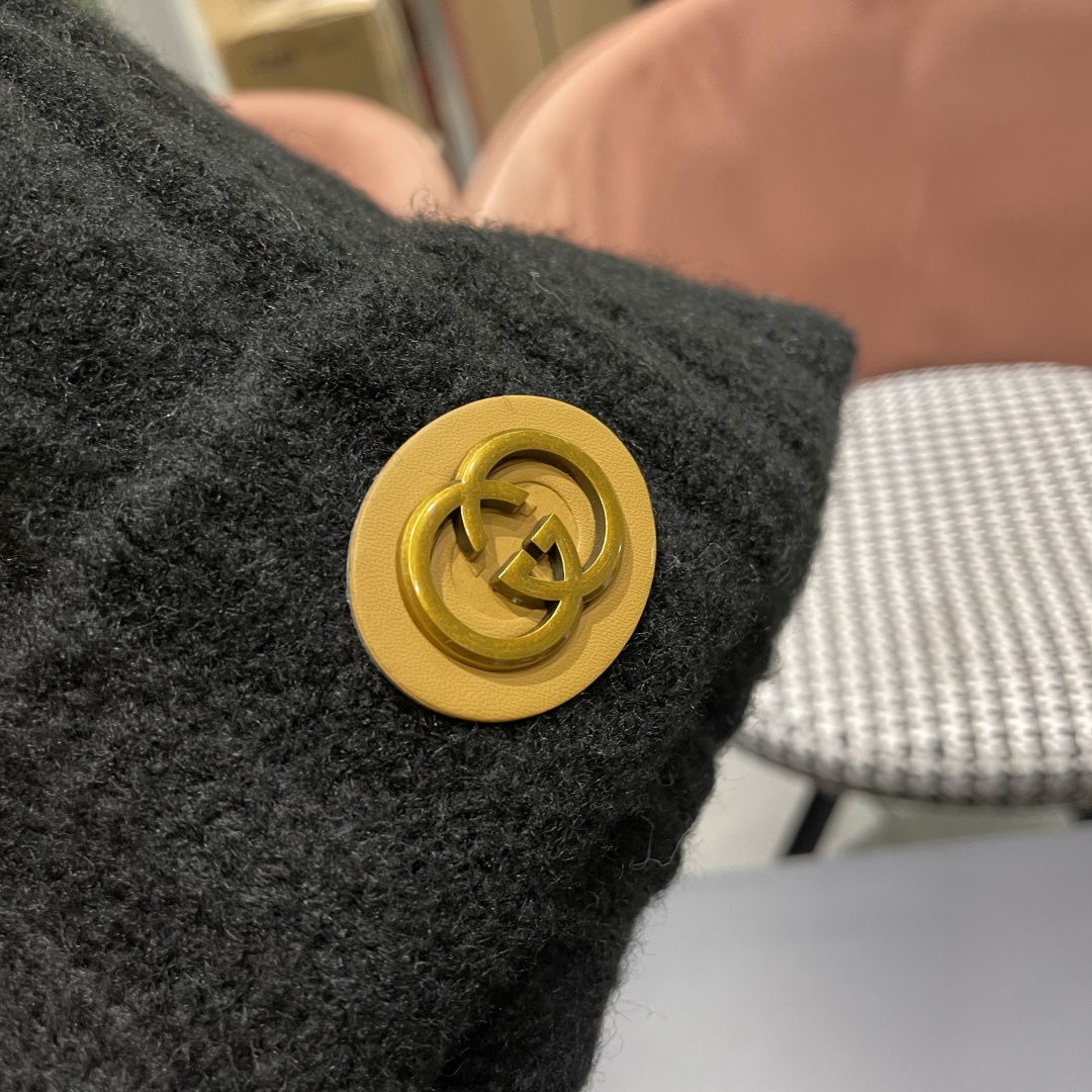 古奇 日系条纹保暖毛线帽子女户外滑雪宽松情侣新款冷帽时尚针织帽