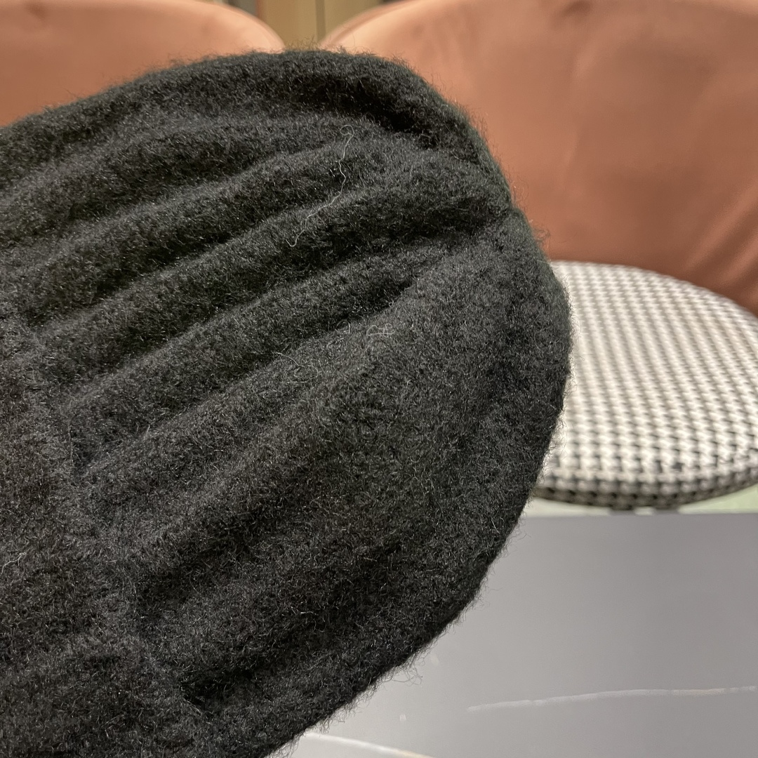 古奇 日系条纹保暖毛线帽子女户外滑雪宽松情侣新款冷帽时尚针织帽