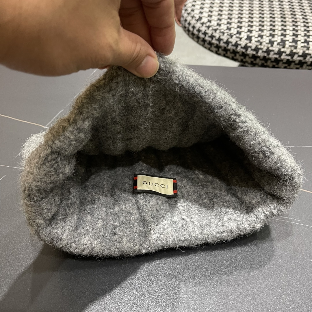 古奇 日系条纹保暖毛线帽子女户外滑雪宽松情侣新款冷帽时尚针织帽