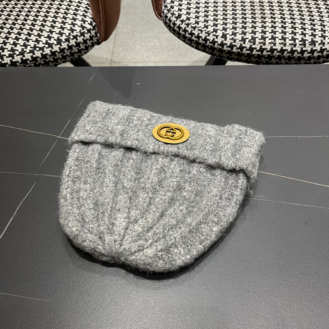 古奇 日系条纹保暖毛线帽子女户外滑雪宽松情侣新款冷帽时尚针织帽