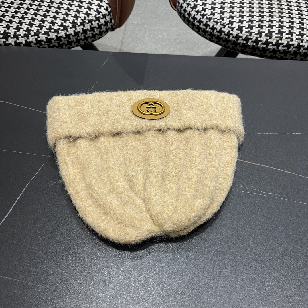 古奇 日系条纹保暖毛线帽子女户外滑雪宽松情侣新款冷帽时尚针织帽