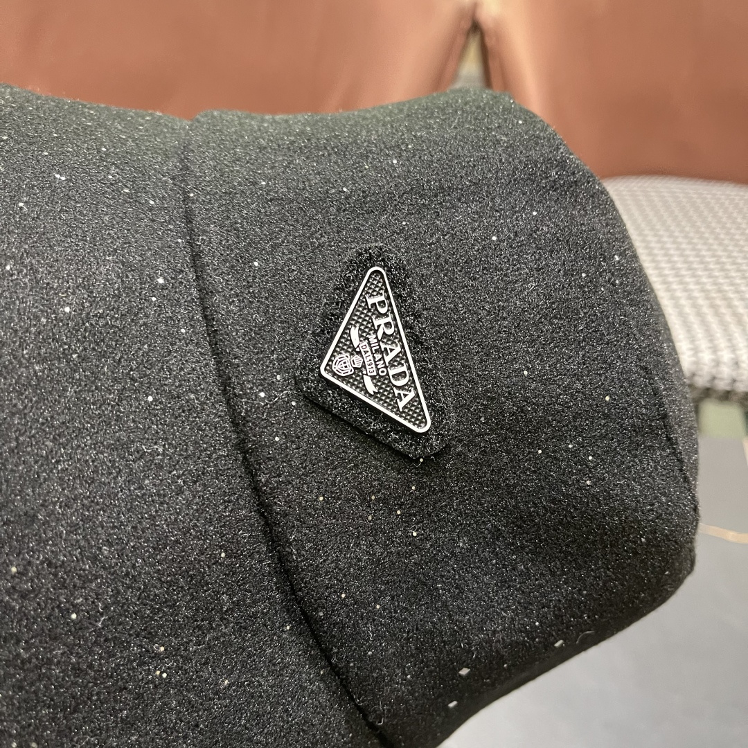 普拉达 黑钻亮线隐闪渔夫帽夏透气女帽子柔软显脸小遮阳帽韩版百搭黑盆帽