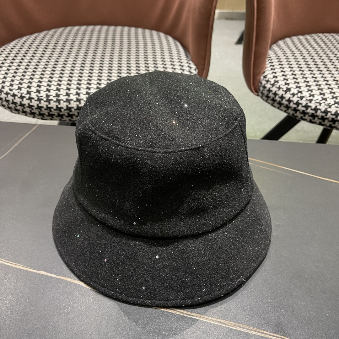 普拉达 黑钻亮线隐闪渔夫帽夏透气女帽子柔软显脸小遮阳帽韩版百搭黑盆帽
