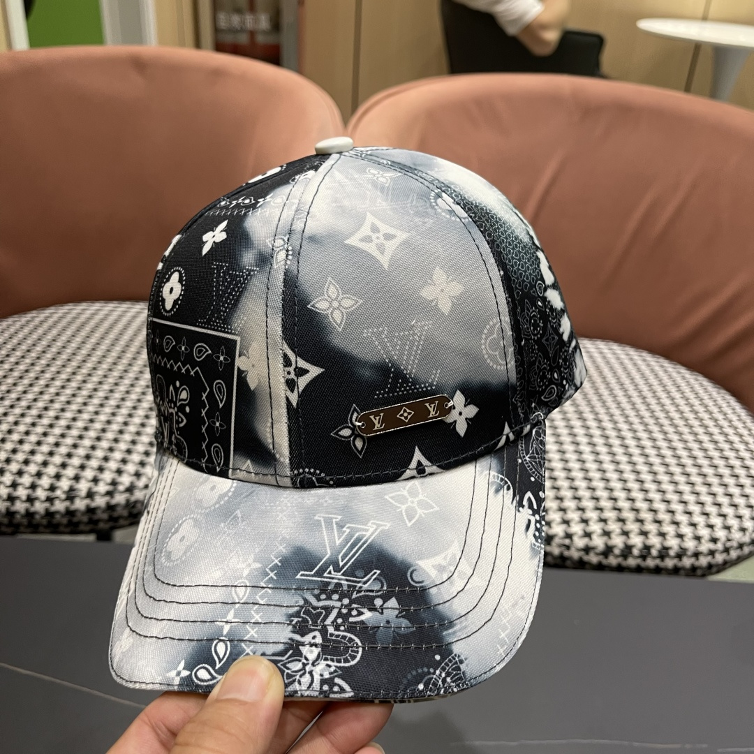  路易威登棒球帽LouisVuitton👒😍2025新款LV棒球帽，重工打造♥完美刺绣，高端大气，百搭款