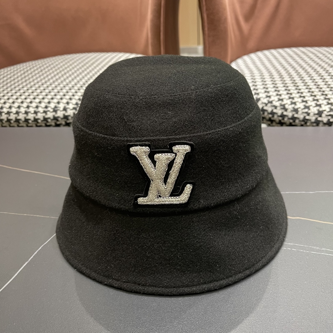  Lv路易威登渔夫帽女秋冬季2025新款毛绒冷帽子大头围显脸小加厚保暖鱼夫盆帽