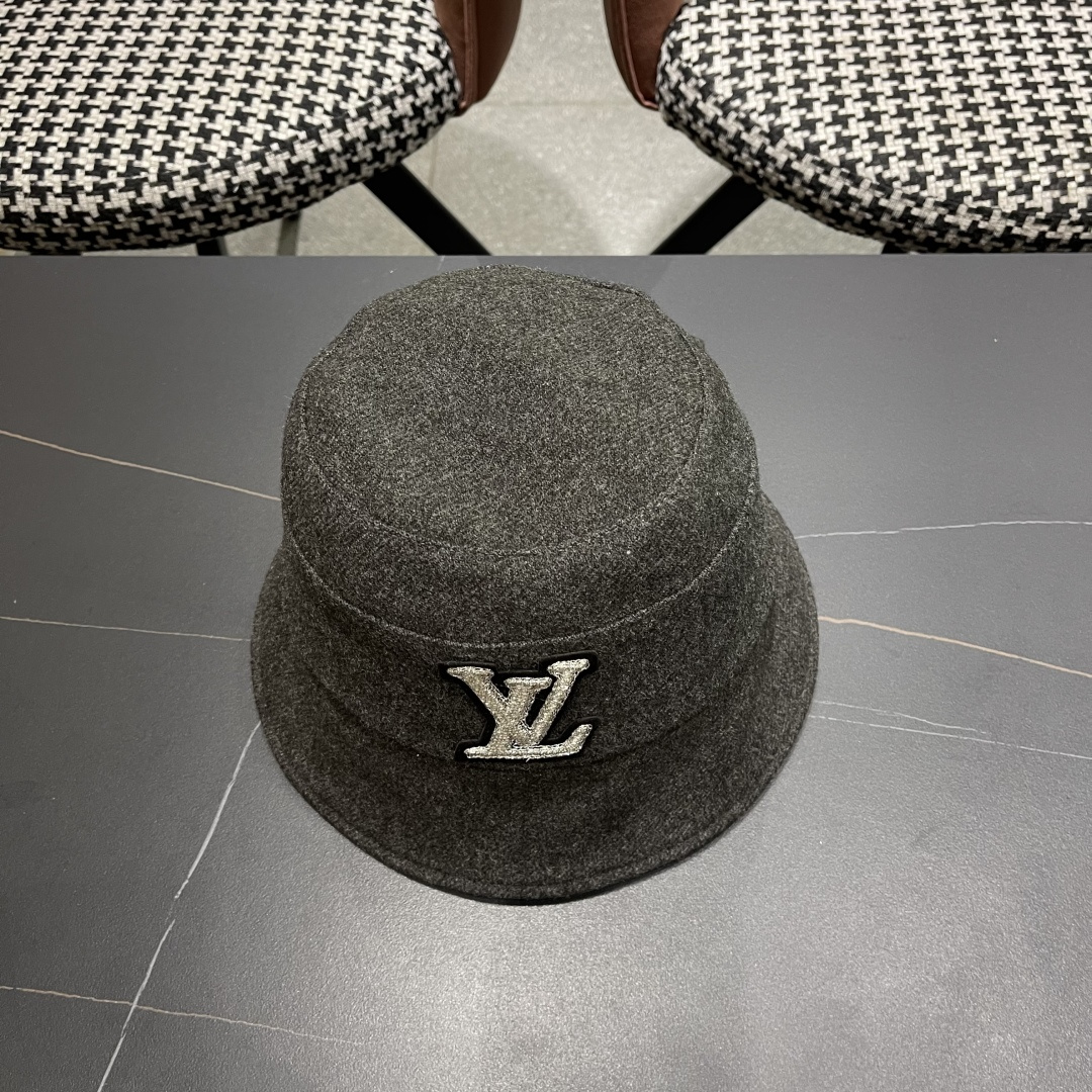  Lv路易威登渔夫帽女秋冬季2025新款毛绒冷帽子大头围显脸小加厚保暖鱼夫盆帽