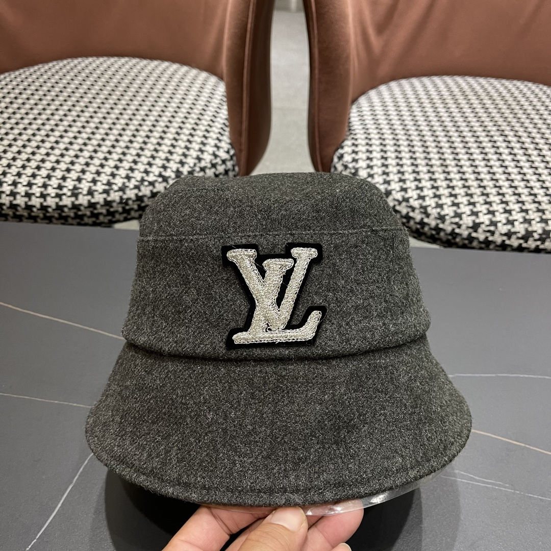  Lv路易威登渔夫帽女秋冬季2025新款毛绒冷帽子大头围显脸小加厚保暖鱼夫盆帽