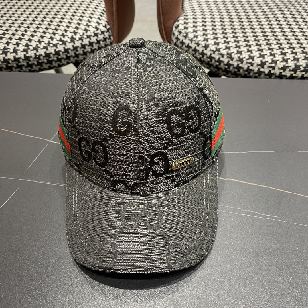  Gucci(古奇)经典原单棒球帽😍原版帆布轻盈透气！实物拍摄，四季百搭男女适用，基础头围56，贴片可调