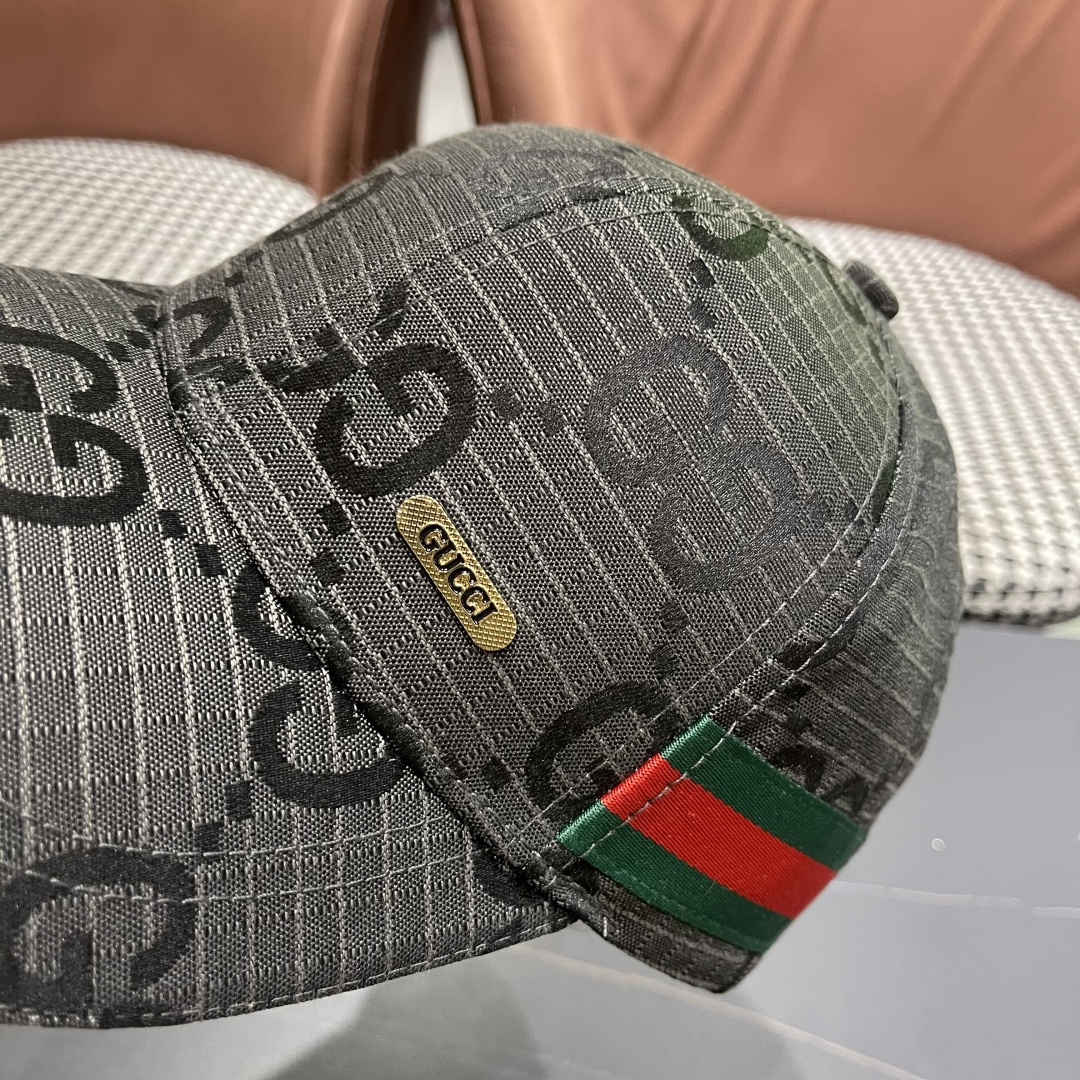  Gucci(古奇)经典原单棒球帽😍原版帆布轻盈透气！实物拍摄，四季百搭男女适用，基础头围56，贴片可调